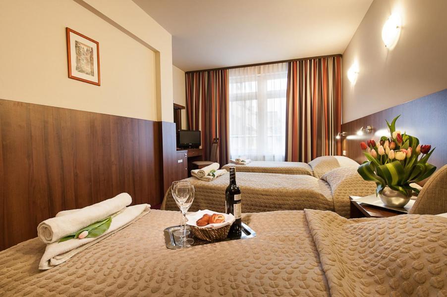 Hotel Alexander คราคูฟ ภายนอก รูปภาพ